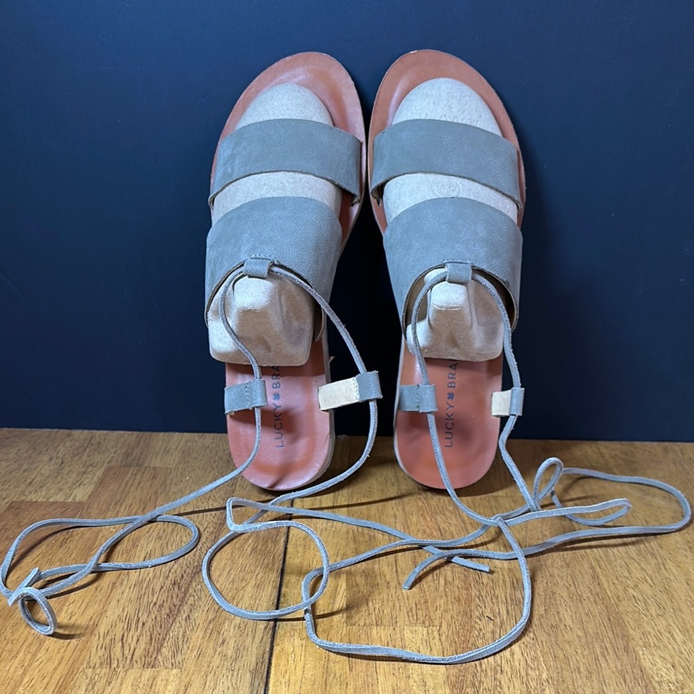 Women's Lucky Brand Tan Sandals